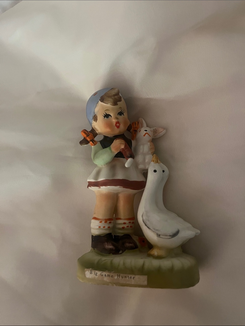 Arnart figurine Girl with rabbit and geese-vintage